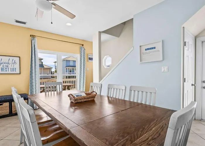 Vitamin Sea 3 Min Walk To The Sleeps 13 Holiday home *