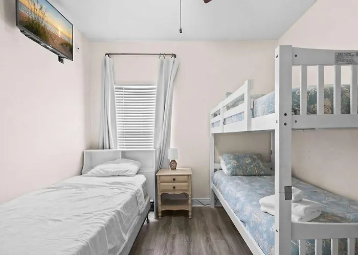 Vitamin Sea 3 Min Walk To The Sleeps 13 *